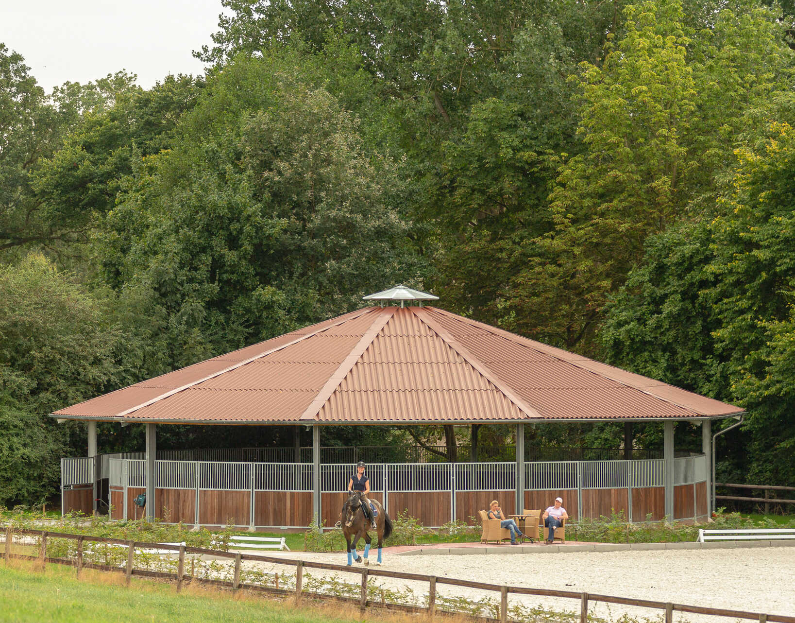 roewer rueb longierhalle M000047363 1